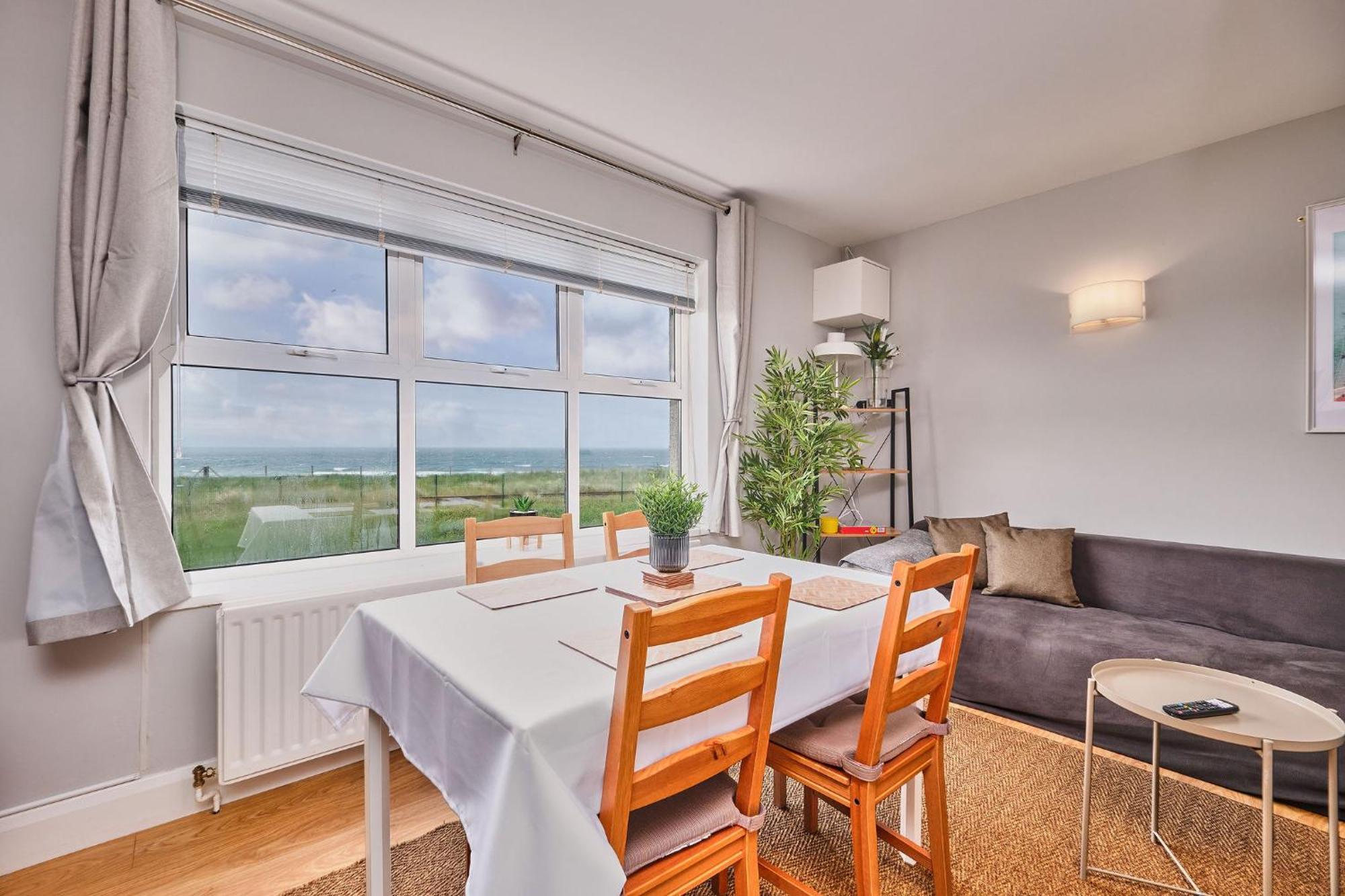 6 Dunluce Park - Portrush By The Sea Apartment ภายนอก รูปภาพ