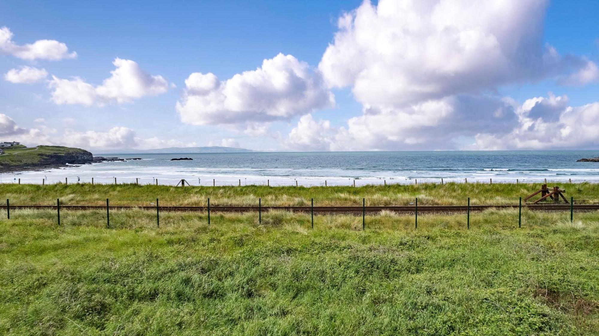6 Dunluce Park - Portrush By The Sea Apartment ภายนอก รูปภาพ